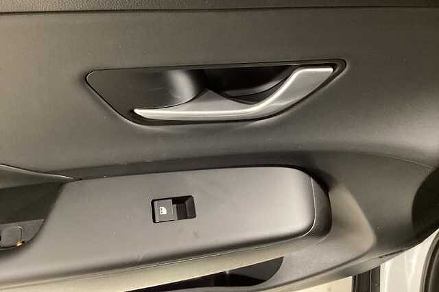 Hyundai Kona 1.6 GDi Hybrid Ultimate 5dr DCT Hatchback