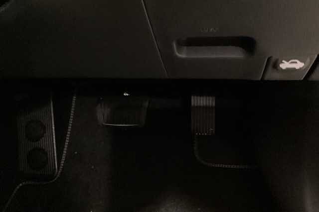 Hyundai Kona 1.6 GDi Hybrid Ultimate 5dr DCT Hatchback