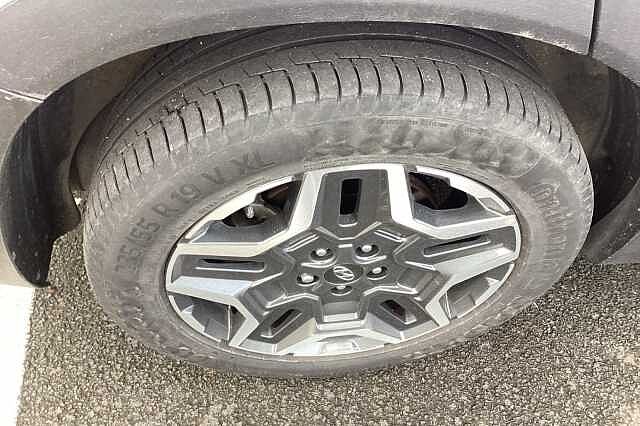 Hyundai SANTA FE 1.6 TGDi Hybrid Ultimate 5dr 4WD Auto White