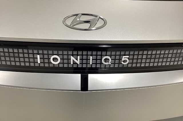 Hyundai IONIQ 5 160kW Ultimate 73 kWh 5dr Auto Gold
