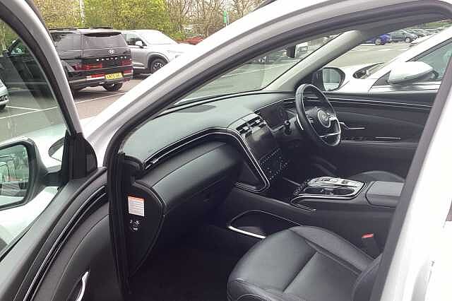 Hyundai TUCSON 1.6 TGDi Hybrid 230 Ultimate 5dr 2WD Auto White