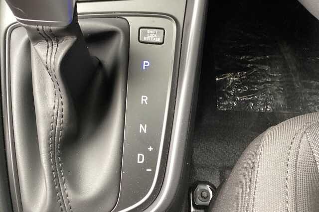 Hyundai i20 1.0T GDi Premium 5dr DCT Hatchback