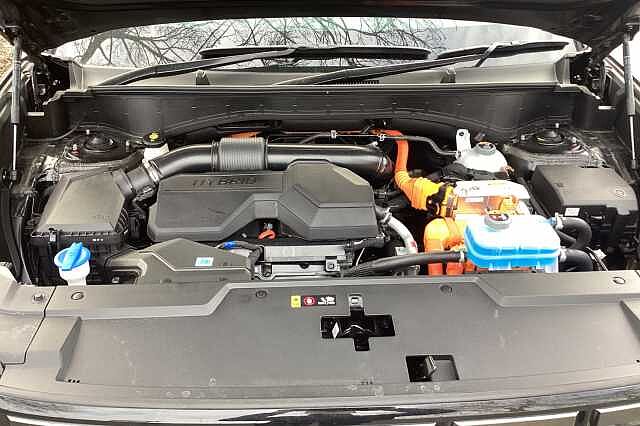 Hyundai SANTA FE 1.6 TGDi Plug-in Hybrid Premium 5dr 4WD Auto