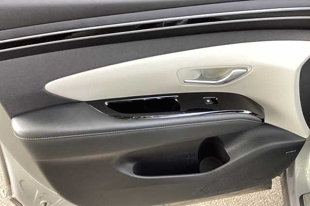 Hyundai TUCSON 1.6 TGDi 48V MHD Ultimate 5dr 2WD DCT Silver