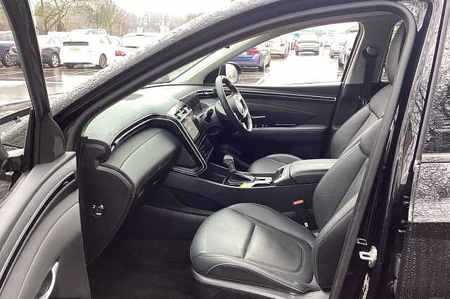 Hyundai TUCSON 1.6 TGDi 48V MHD 180 Ultimate 5dr 4WD DCT Black