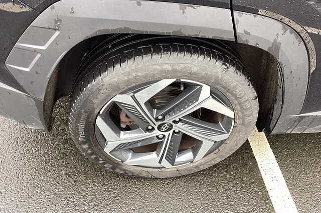 Hyundai TUCSON 1.6 TGDi 48V MHD 180 Ultimate 5dr 4WD DCT Black