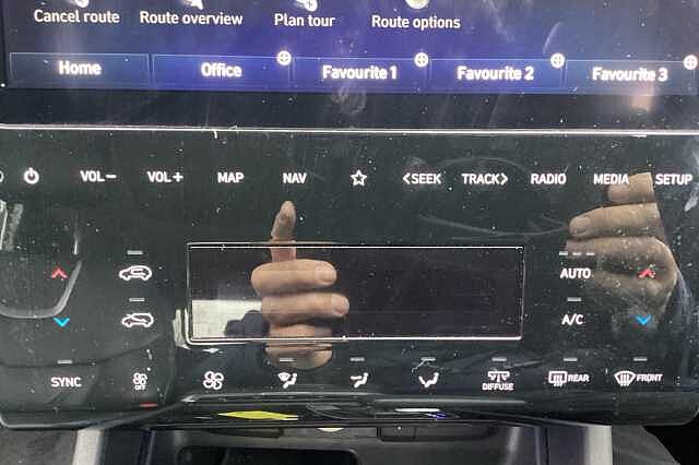 Hyundai TUCSON 1.6 TGDi 48V MHD 180 Ultimate 5dr 4WD DCT Black