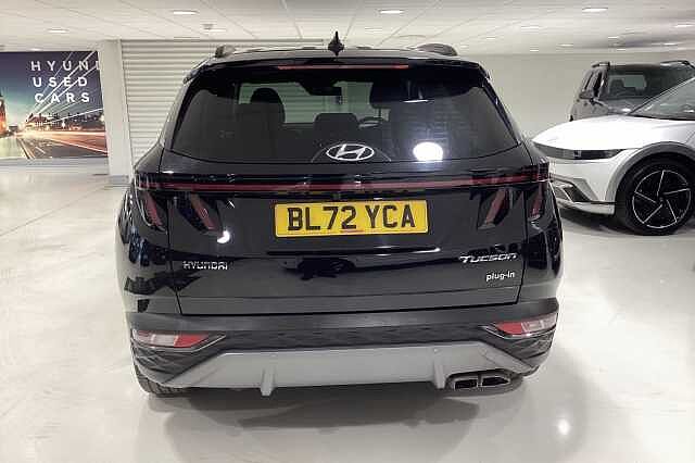 Hyundai TUCSON 1.6 TGDi Plug-in Hybrid Premium 5dr 4WD Auto Black