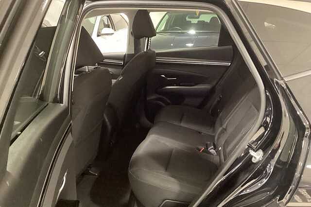 Hyundai TUCSON 1.6 TGDi Plug-in Hybrid Premium 5dr 4WD Auto Black