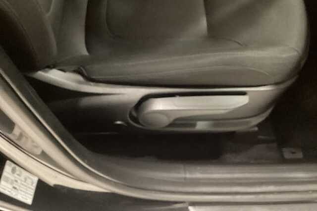 Hyundai TUCSON 1.6 TGDi Plug-in Hybrid Premium 5dr 4WD Auto Black