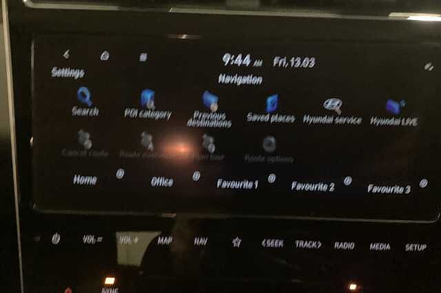 Hyundai TUCSON 1.6 TGDi Plug-in Hybrid Premium 5dr 4WD Auto Black