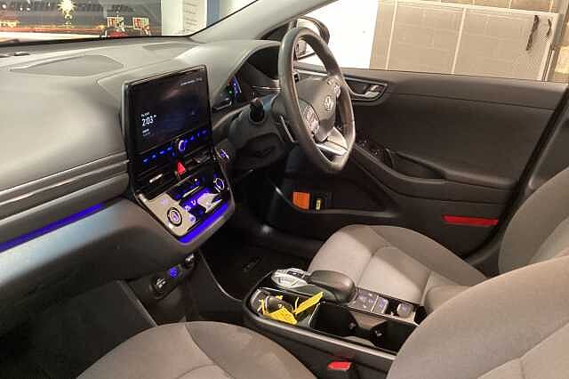 Hyundai IONIQ 100kW Premium 38kWh 5dr Auto Blue