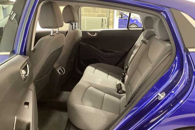 Hyundai IONIQ 100kW Premium 38kWh 5dr Auto Blue