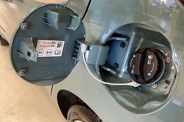 Hyundai I10 1.2 [79] Premium 5dr Auto [Nav] Green