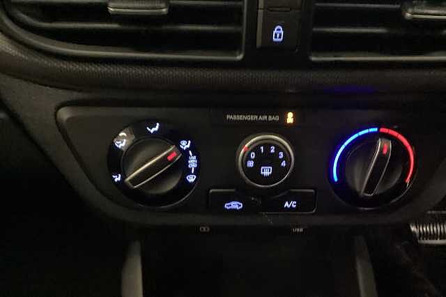 Hyundai I10 1.0 [63] Advance 5dr Auto [Nav] Black