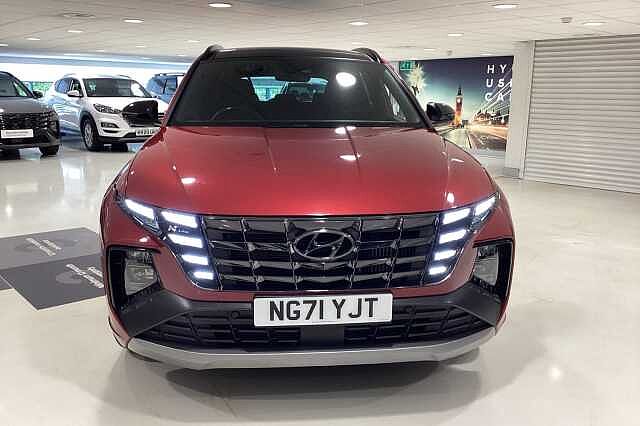 Hyundai TUCSON 1.6 TGDi 48V MHD N Line S 5dr 2WD DCT Red