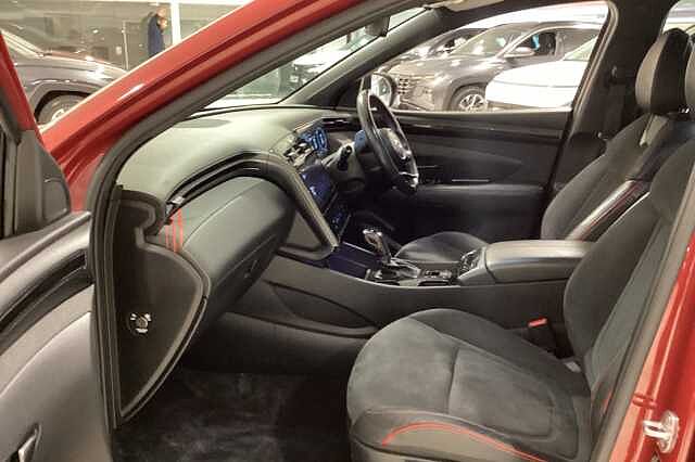 Hyundai TUCSON 1.6 TGDi 48V MHD N Line S 5dr 2WD DCT Red