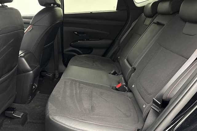 Hyundai TUCSON 1.6T Hybrid N Line 5dr Auto Pearl - Phantom black