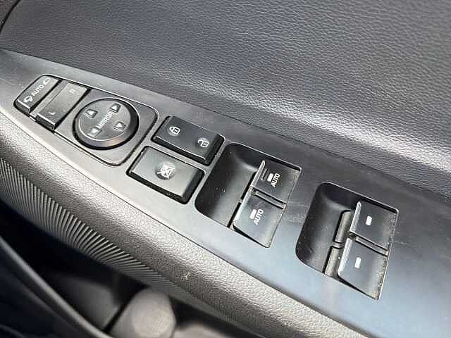 Hyundai TUCSON 1.6 TGDi 177 SE Nav 5dr 2WD DCT GREY