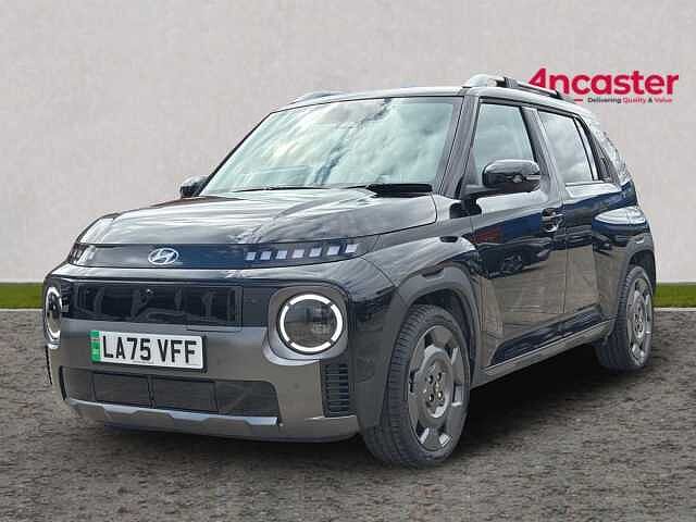 Hyundai INSTER 85kW Cross 49kWh 5dr Auto Pearl - Abyss black