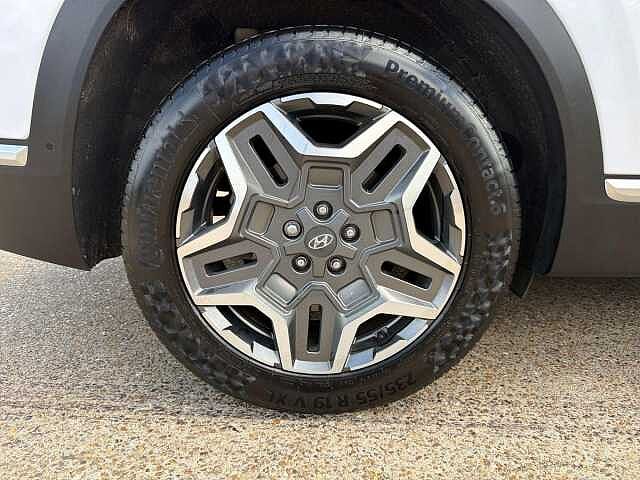 Hyundai SANTA FE 1.6 TGDi Hybrid Ultimate 5dr Auto Pearl - Creamy white