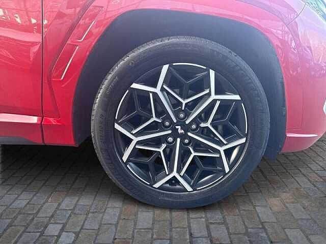 Hyundai TUCSON 1.6 T-GDi 13.8kWh N Line SUV 5dr Petrol Plug-in Hybrid Auto 4WD Euro 6 (s/s) (26 Engine Red - Black Roof