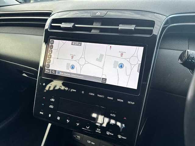 Hyundai TUCSON 1.6 T-GDi SE Connect SUV 5dr Petrol Manual Euro 6 (s/s) (150 ps) White