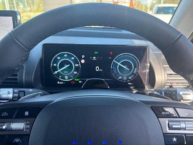 Hyundai INSTER Long Range 49kWh 02 SUV 5dr Electric Auto (115 ps) Atlas White