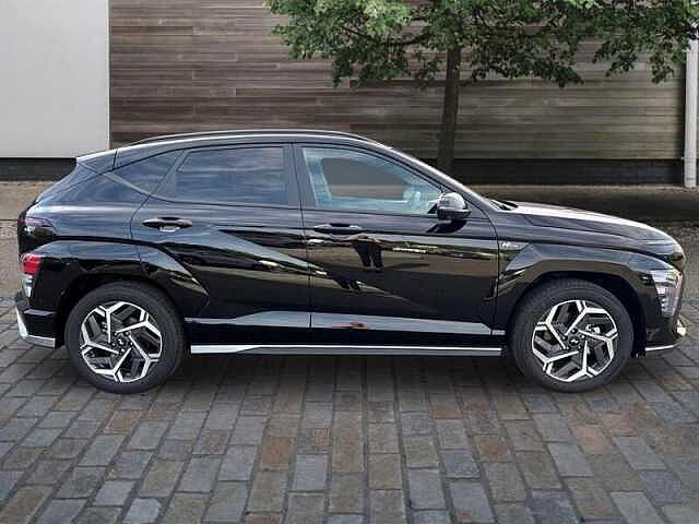 Hyundai KONA 1.6 h-GDi N Line S SUV 5dr Petrol Hybrid DCT Euro 6 (s/s) (138 ps) Abyss Black