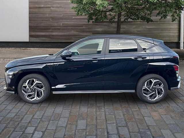 Hyundai KONA 1.6 h-GDi N Line S SUV 5dr Petrol Hybrid DCT Euro 6 (s/s) (138 ps) Abyss Black