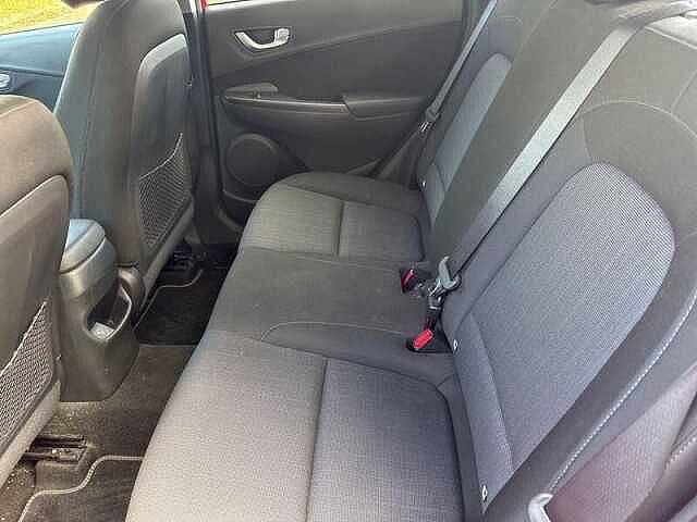 Hyundai KONA 1.0 T-GDi MHEV Premium SUV 5dr Petrol Hybrid Manual Euro 6 (s/s) (120 ps) Ignite Flame