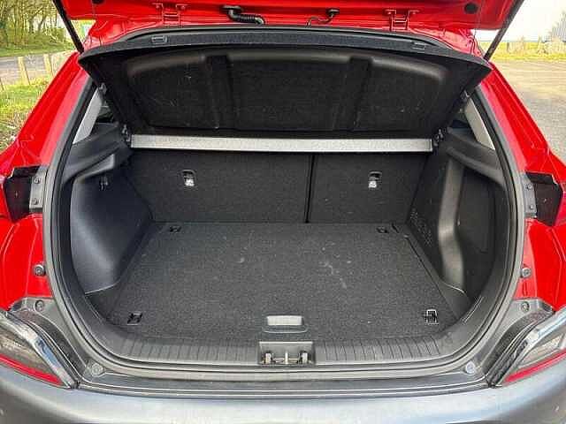Hyundai KONA 1.0 T-GDi MHEV Premium SUV 5dr Petrol Hybrid Manual Euro 6 (s/s) (120 ps) Ignite Flame