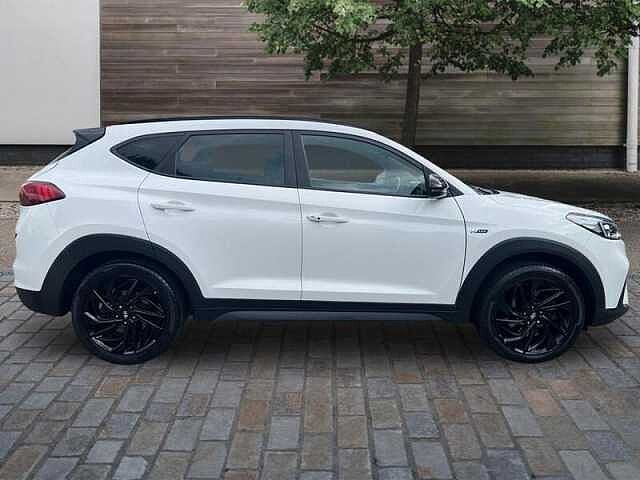 Hyundai TUCSON 1.6 T-GDi N Line SUV 5dr Petrol Manual Euro 6 (s/s) (177 ps) Polar White