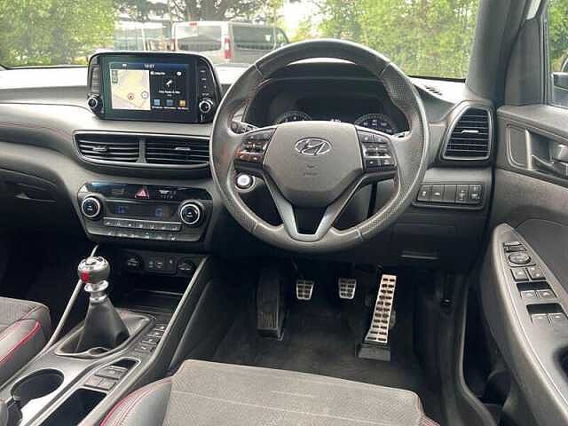 Hyundai TUCSON 1.6 T-GDi N Line SUV 5dr Petrol Manual Euro 6 (s/s) (177 ps) Polar White