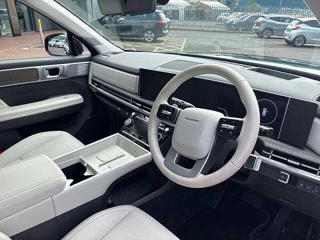 Hyundai SANTA FE 1.6 h T-GDi Ultimate SUV 5dr Petrol Hybrid Auto 4WD Euro 6 (s/s) (7Seat) (215 ps Abyss Black