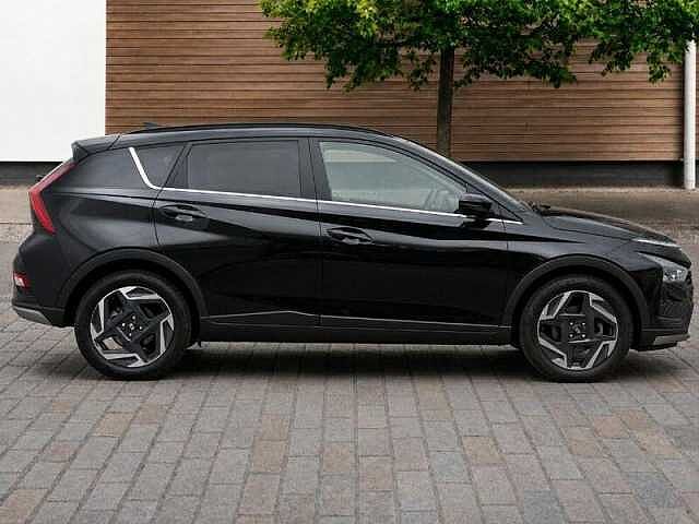 Hyundai BAYON 1.0 T-GDi Premium SUV 5dr Petrol DCT Euro 6 (s/s) (100 ps) Phantom Black