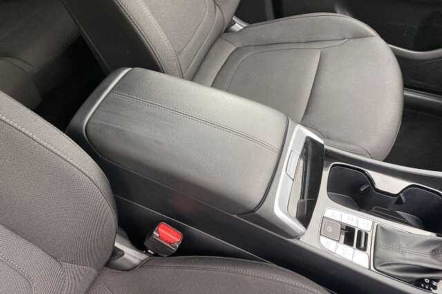 Hyundai TUCSON 1.6 TGDi 48V MHD SE Connect 5dr 2WD DCT