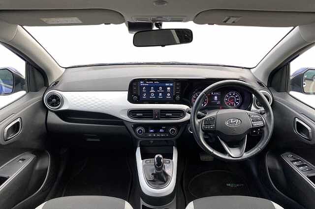 Hyundai i10 1.0 MPi Premium 5dr Auto