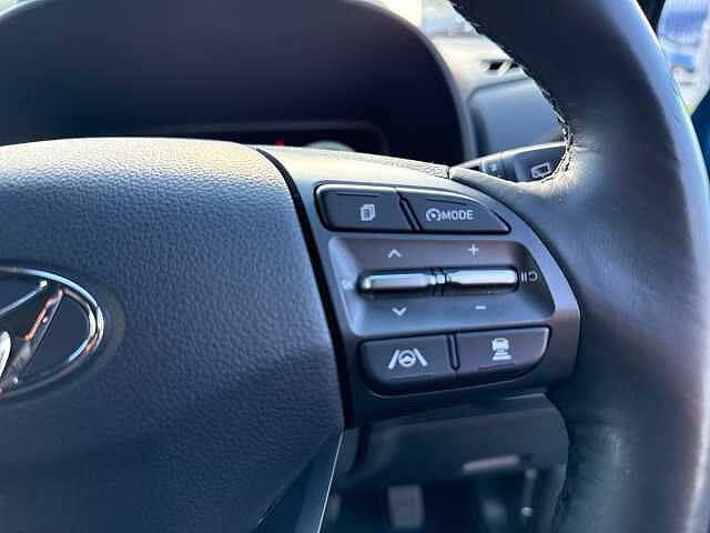 Hyundai KONA 1.6 GDi Hybrid Premium 5dr DCT
