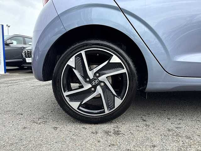 Hyundai I10 1.0 Premium Hatchback 5dr Petrol Manual Euro 6 (s/s) (67 ps) Meta Blue