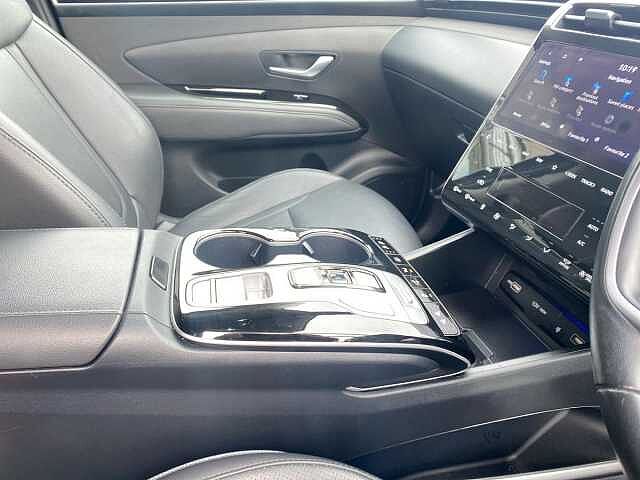 Hyundai TUCSON 1.6 h T-GDi Ultimate SUV 5dr Petrol Hybrid Auto Euro 6 (s/s) (230 ps) Phantom Black