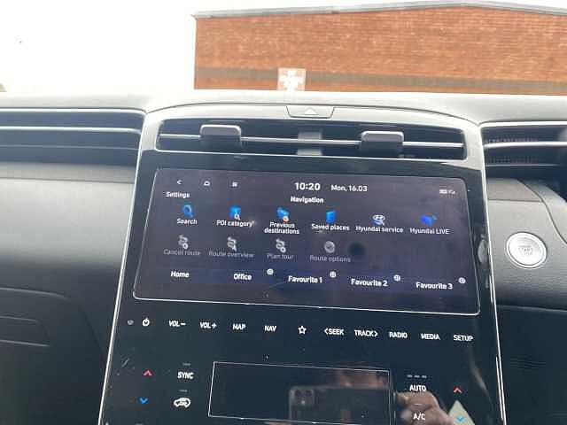 Hyundai TUCSON 1.6 h T-GDi Ultimate SUV 5dr Petrol Hybrid Auto Euro 6 (s/s) (230 ps) Phantom Black