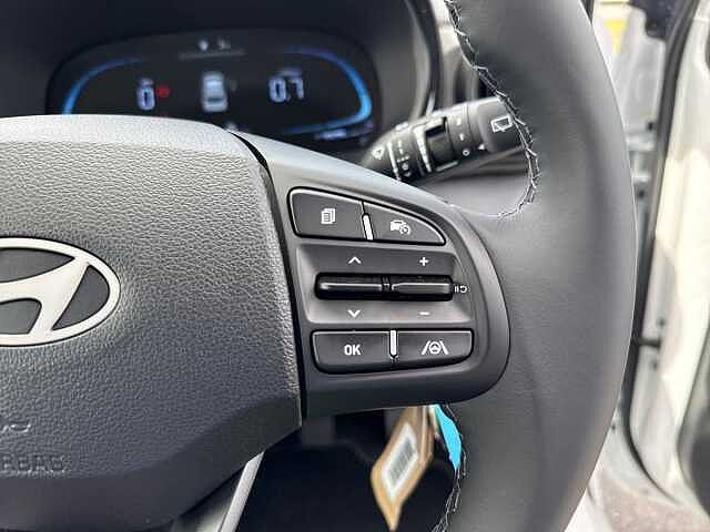 Hyundai I10 1.0 [63] Advance 5dr [Nav] Atlas White