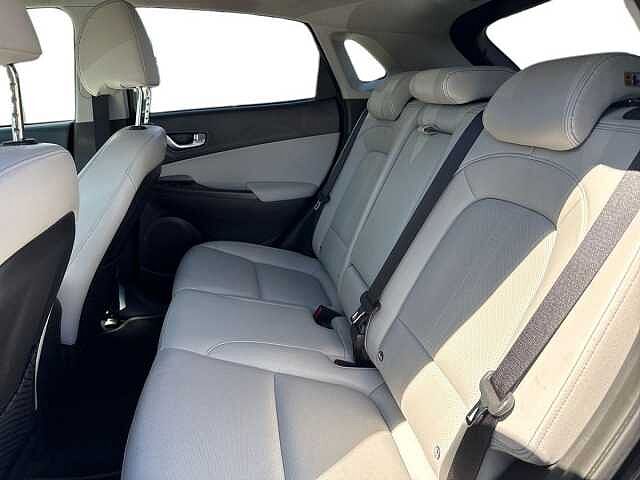 Hyundai KONA 150kW Ultimate 64kWh 5dr Auto Abyss Black
