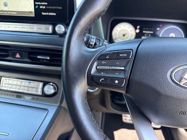 Hyundai KONA 150kW Ultimate 64kWh 5dr Auto Abyss Black