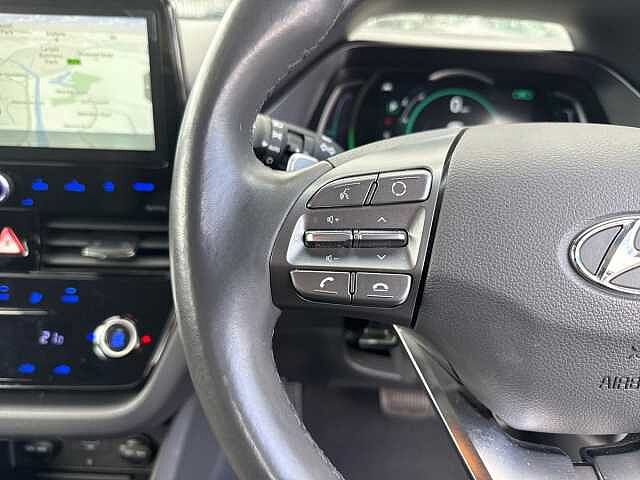 Hyundai IONIQ 1.6 GDi Hybrid Premium 5dr DCT Intense Blue