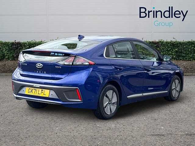 Hyundai IONIQ 1.6 GDi Hybrid Premium 5dr DCT Intense Blue