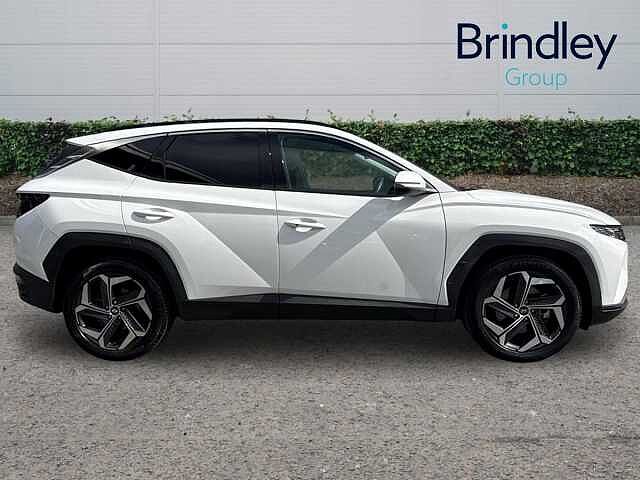 Hyundai TUCSON 1.6 TGDi Hybrid 230 Ultimate 5dr 2WD Auto Atlas White
