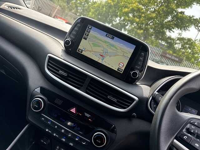 Hyundai TUCSON 1.6 GDi SE Nav 5dr 2WD Phantom Black