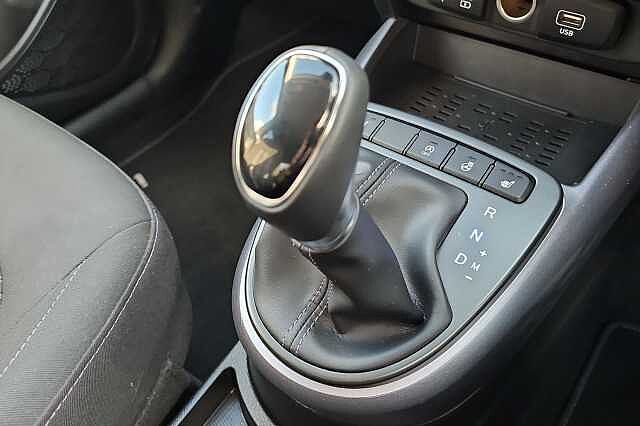 Hyundai i10 1.2 [79] Premium 5dr Auto [Nav]